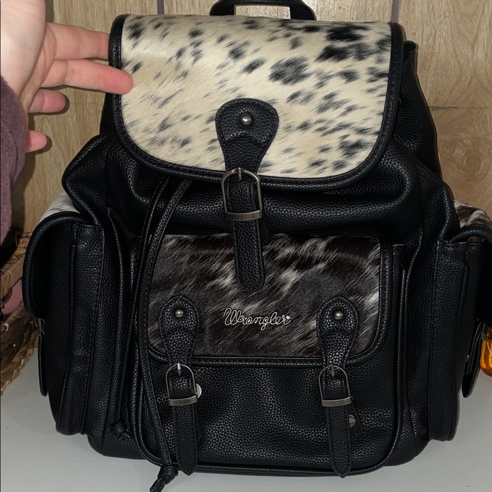 NWOT Wrangler Cowhide Purse/Backpack
